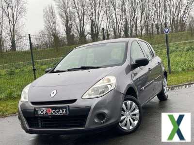 Photo renault clio III 1.2 16V 75CH COLLECTION ALIZE 5P 99.000KM 10/2