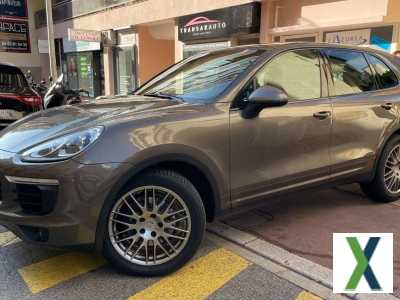 Photo porsche cayenne 3.0l D V6 262 CV Tiptronic Toit ouvrant panoramiqu
