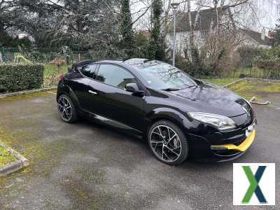 Photo renault megane Mégane III Rs Coupé 270ch