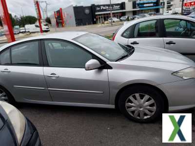 Photo renault laguna III 2.0 dCi 150 Expression