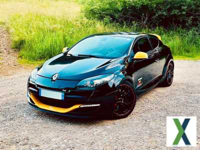 Photo renault megane Mégane III RS Red Bull Racing RB7
